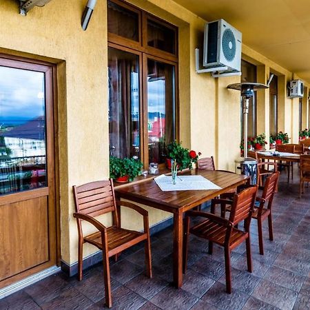 Valea Regilor Reghin Hotell Eksteriør bilde