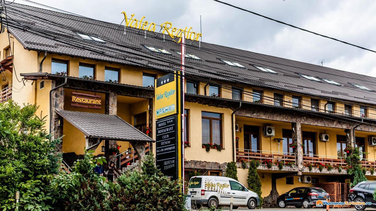 Valea Regilor Reghin Hotell Eksteriør bilde